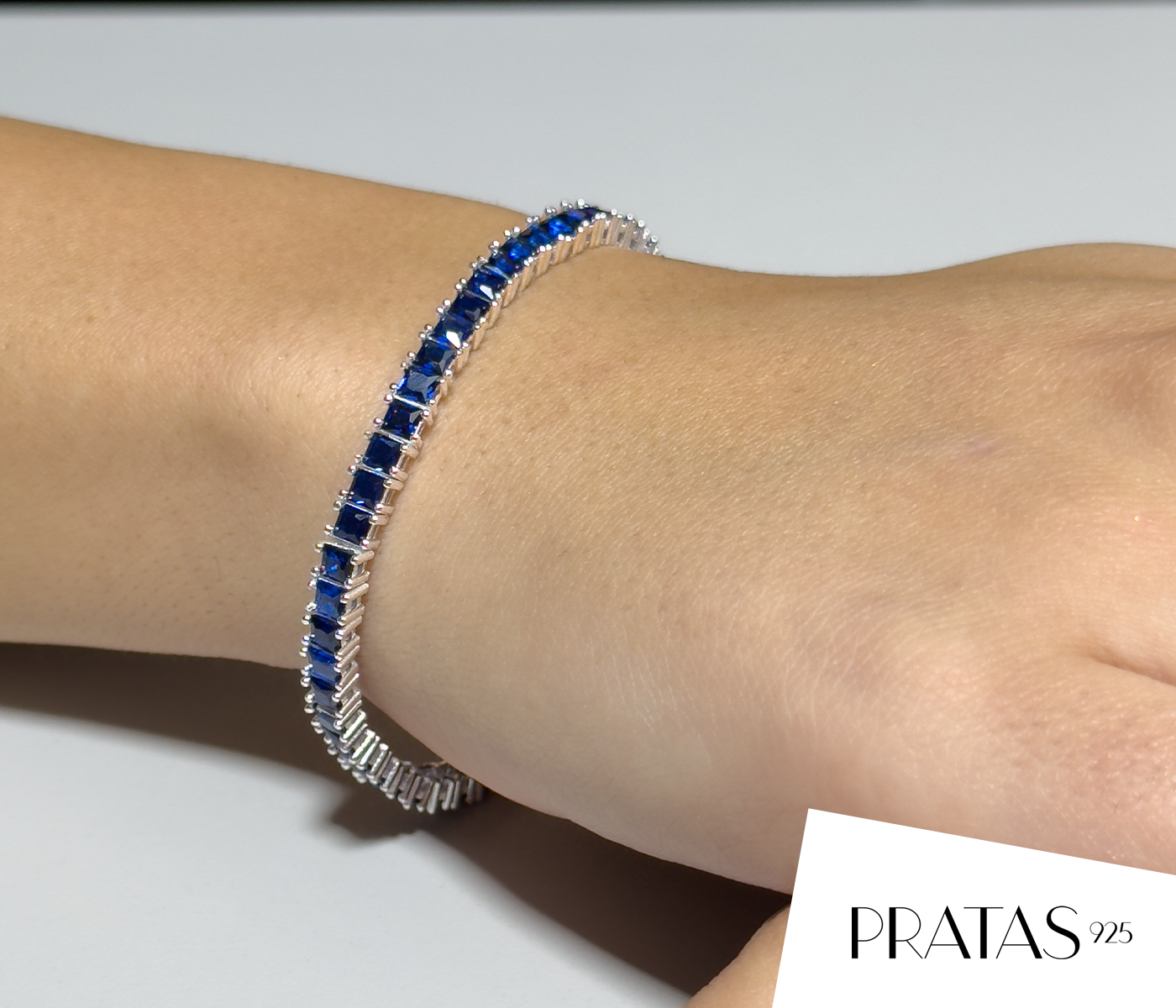 Pulseira Prata 925 Riviera Cravejada Com Garra Azul